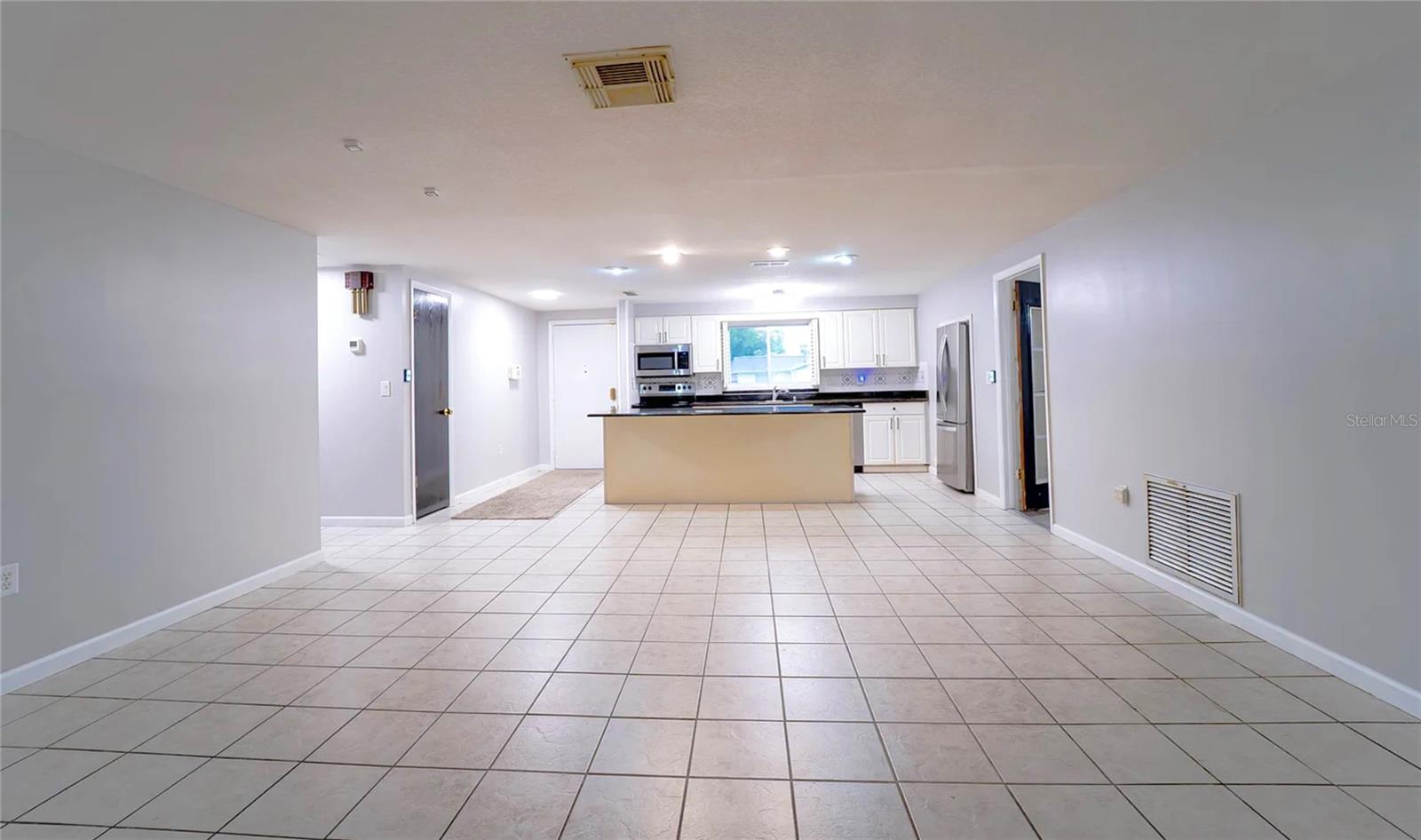 Image 9 of 26 For 7713 Heather Street