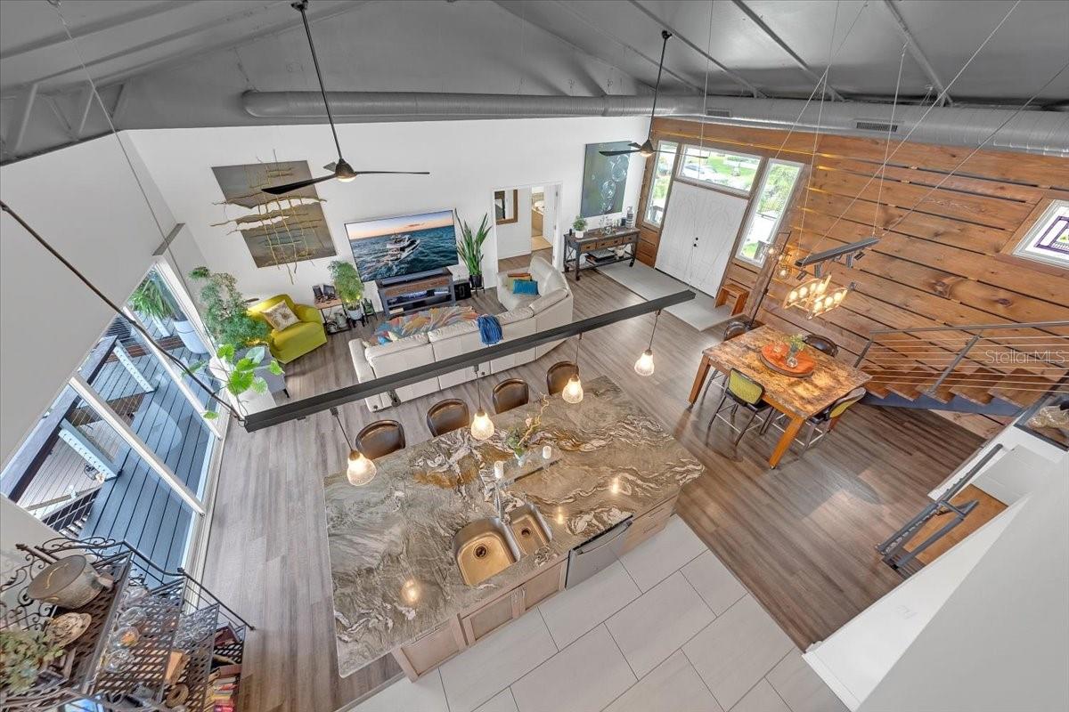 Image 12 of 50 For 8813 Lagoon Street