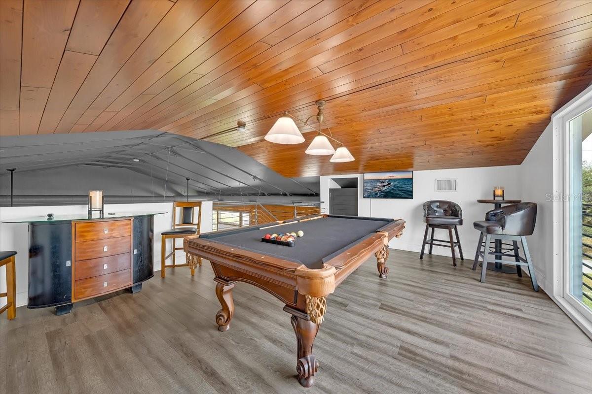 Image 18 of 50 For 8813 Lagoon Street