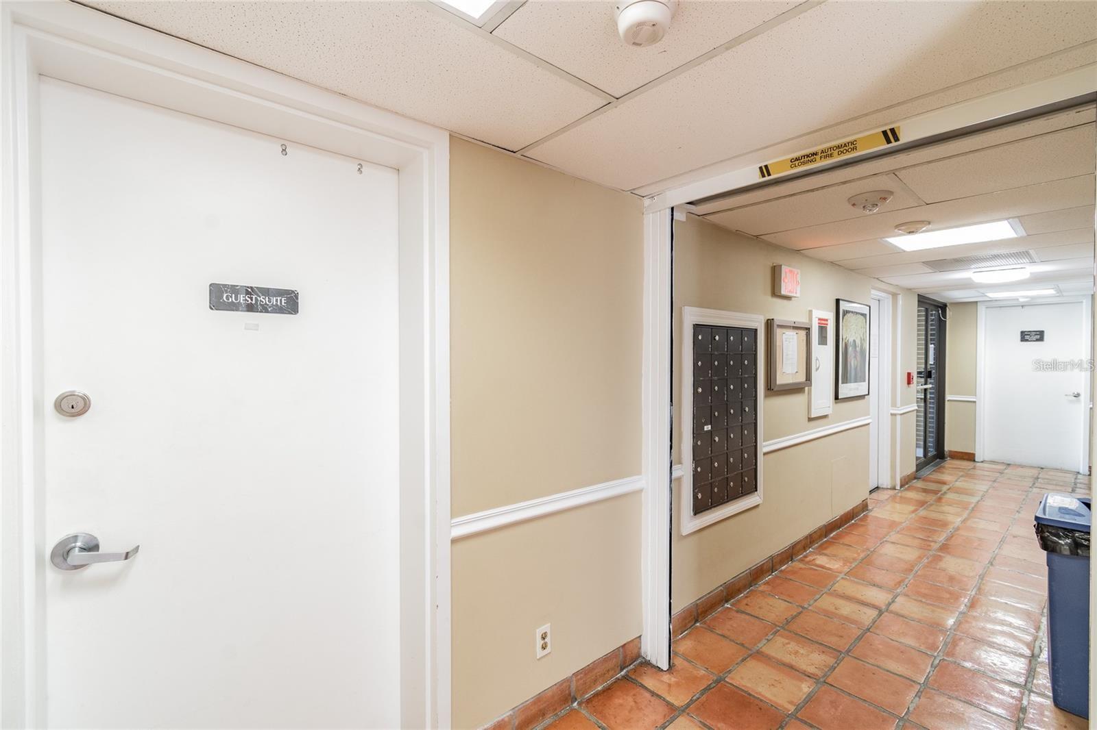 Image 28 of 31 For 4015 Bayshore Boulevard 9d