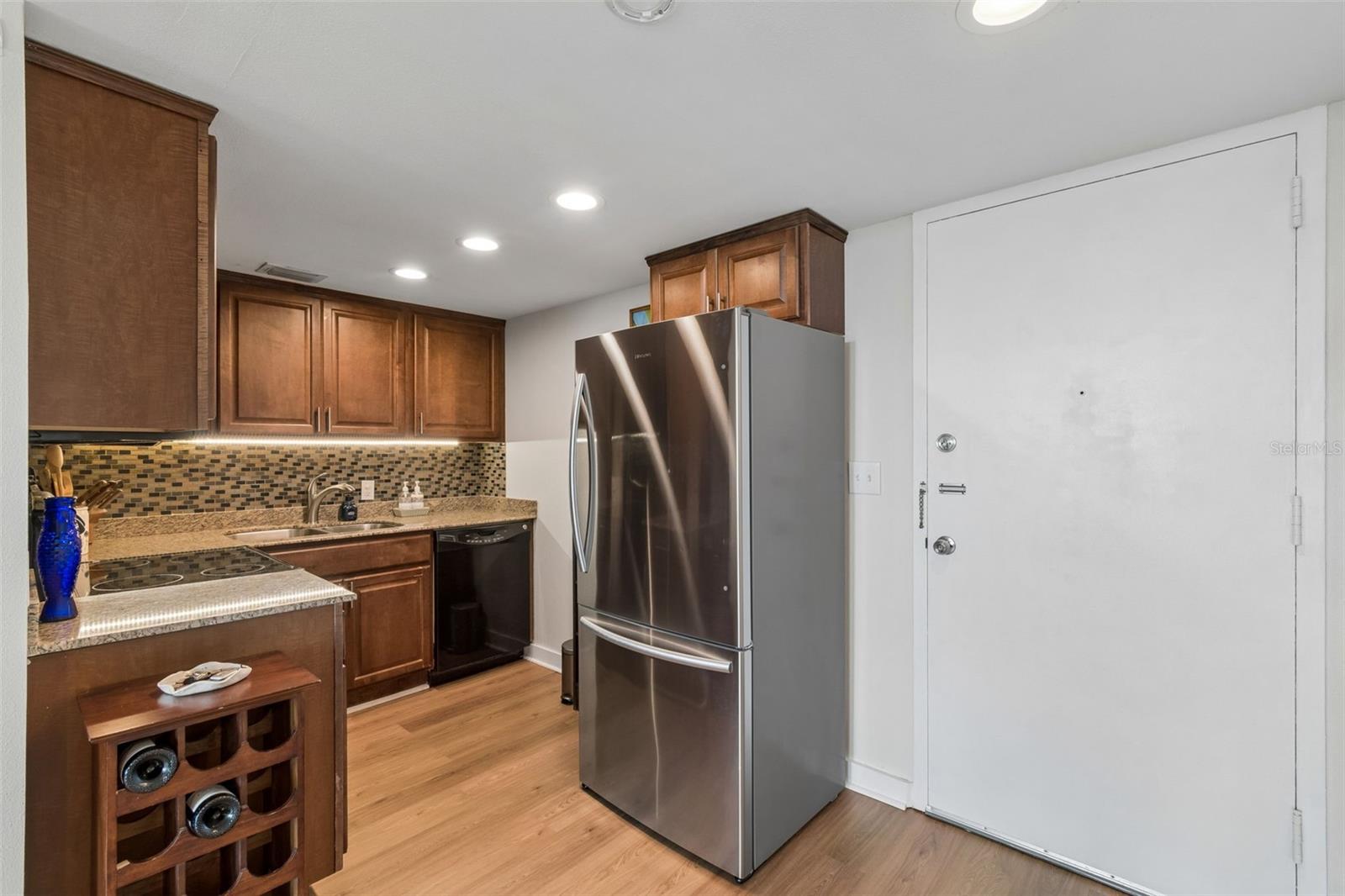 Image 4 of 31 For 4015 Bayshore Boulevard 9d