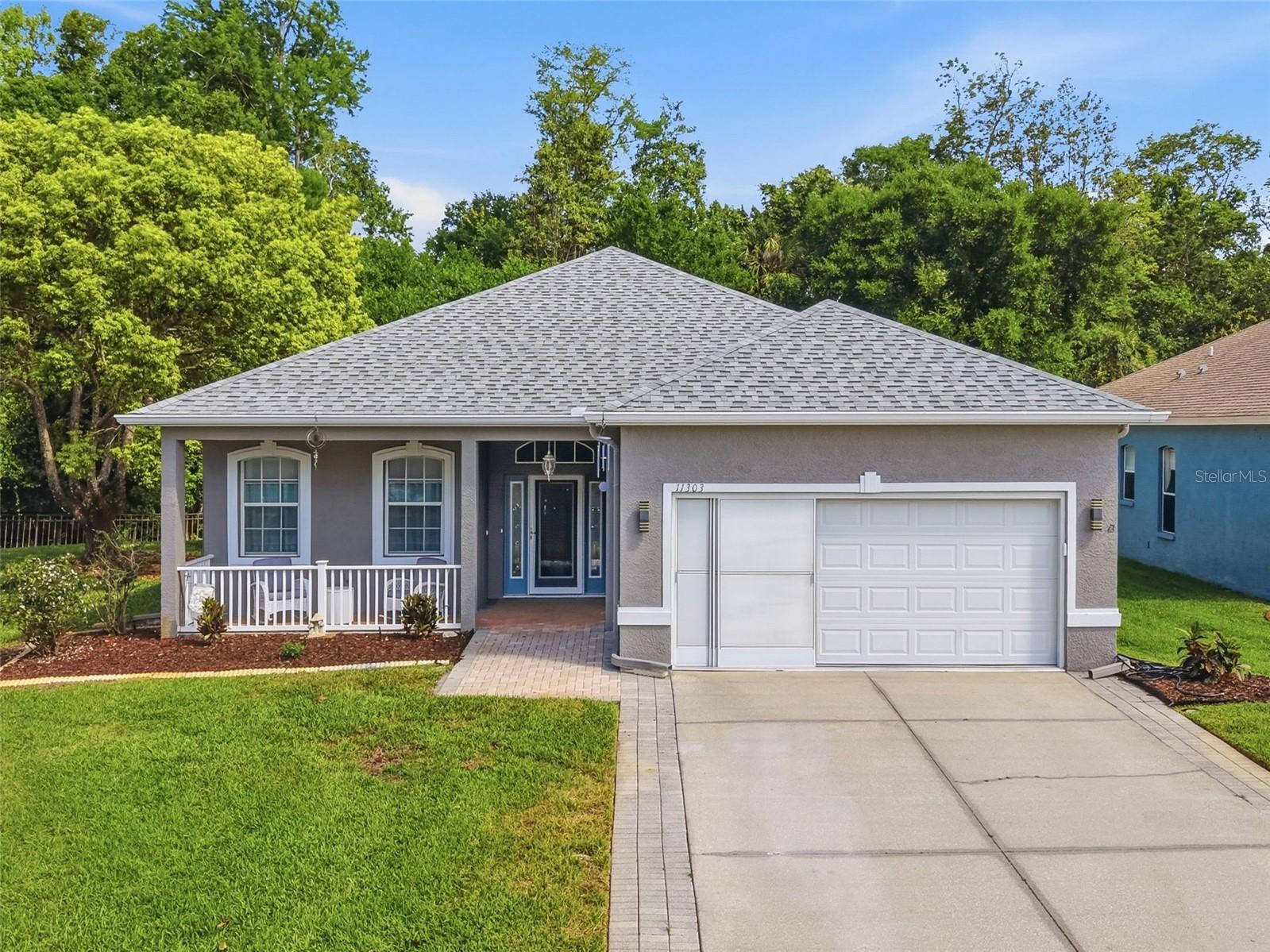 Image 2 of 95 For 11303 Clear Oak Circle