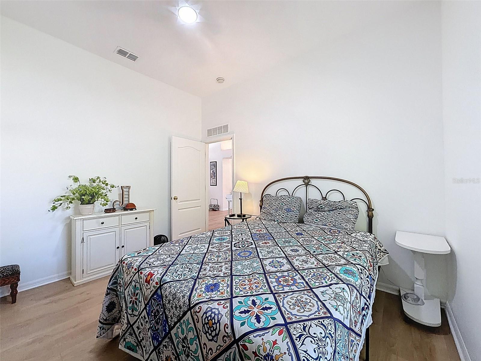 Image 38 of 95 For 11303 Clear Oak Circle