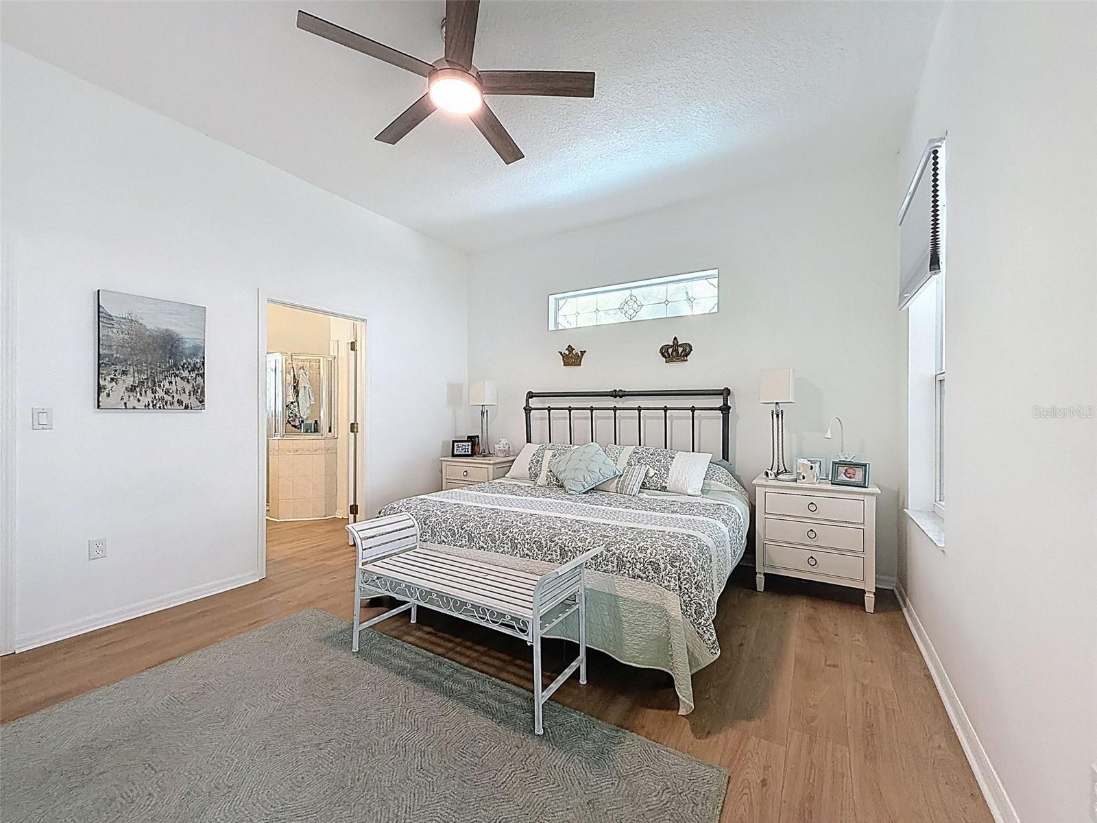 Image 44 of 95 For 11303 Clear Oak Circle