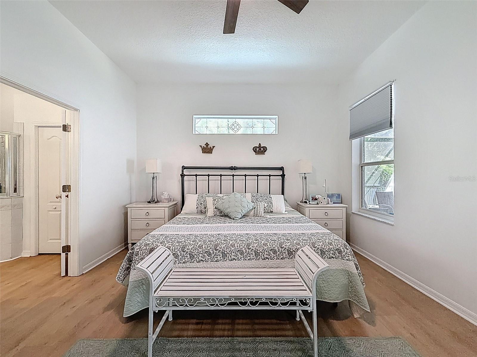 Image 45 of 95 For 11303 Clear Oak Circle