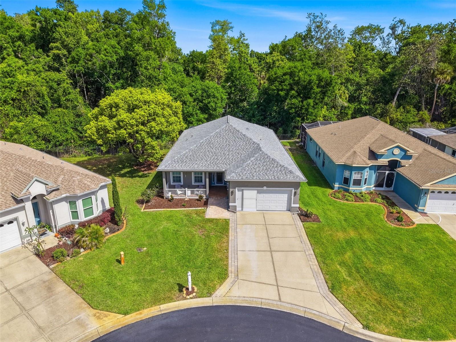 Image 5 of 95 For 11303 Clear Oak Circle