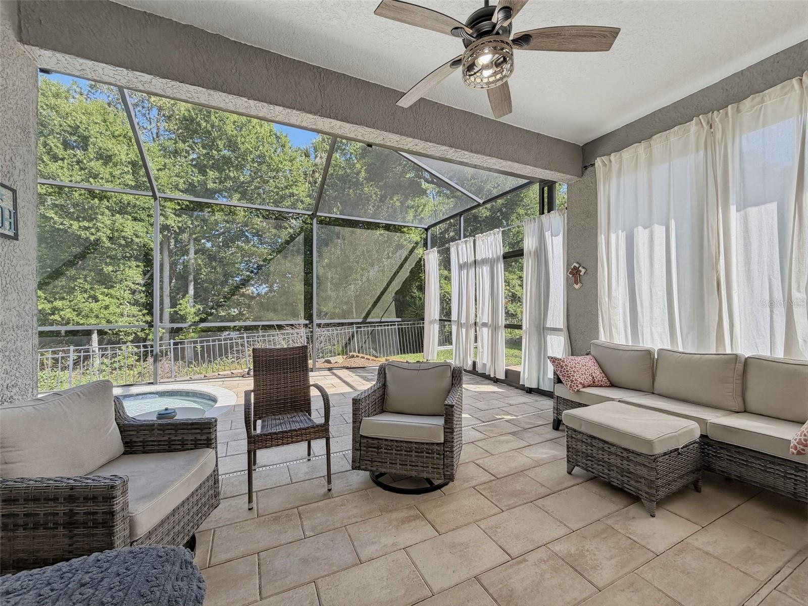 Image 50 of 95 For 11303 Clear Oak Circle