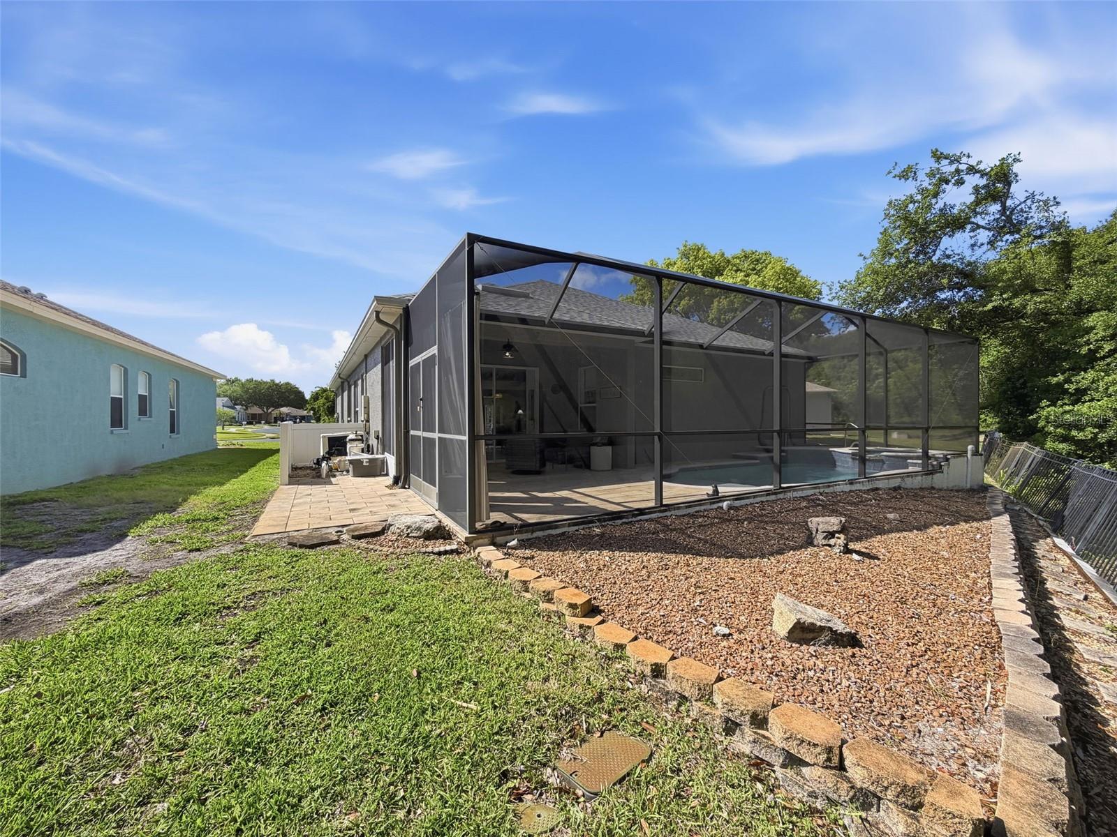 Image 57 of 95 For 11303 Clear Oak Circle