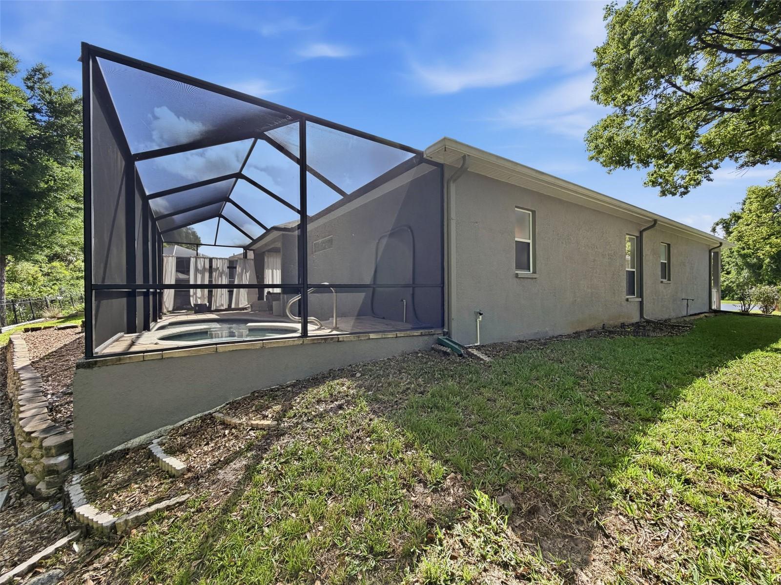 Image 58 of 95 For 11303 Clear Oak Circle