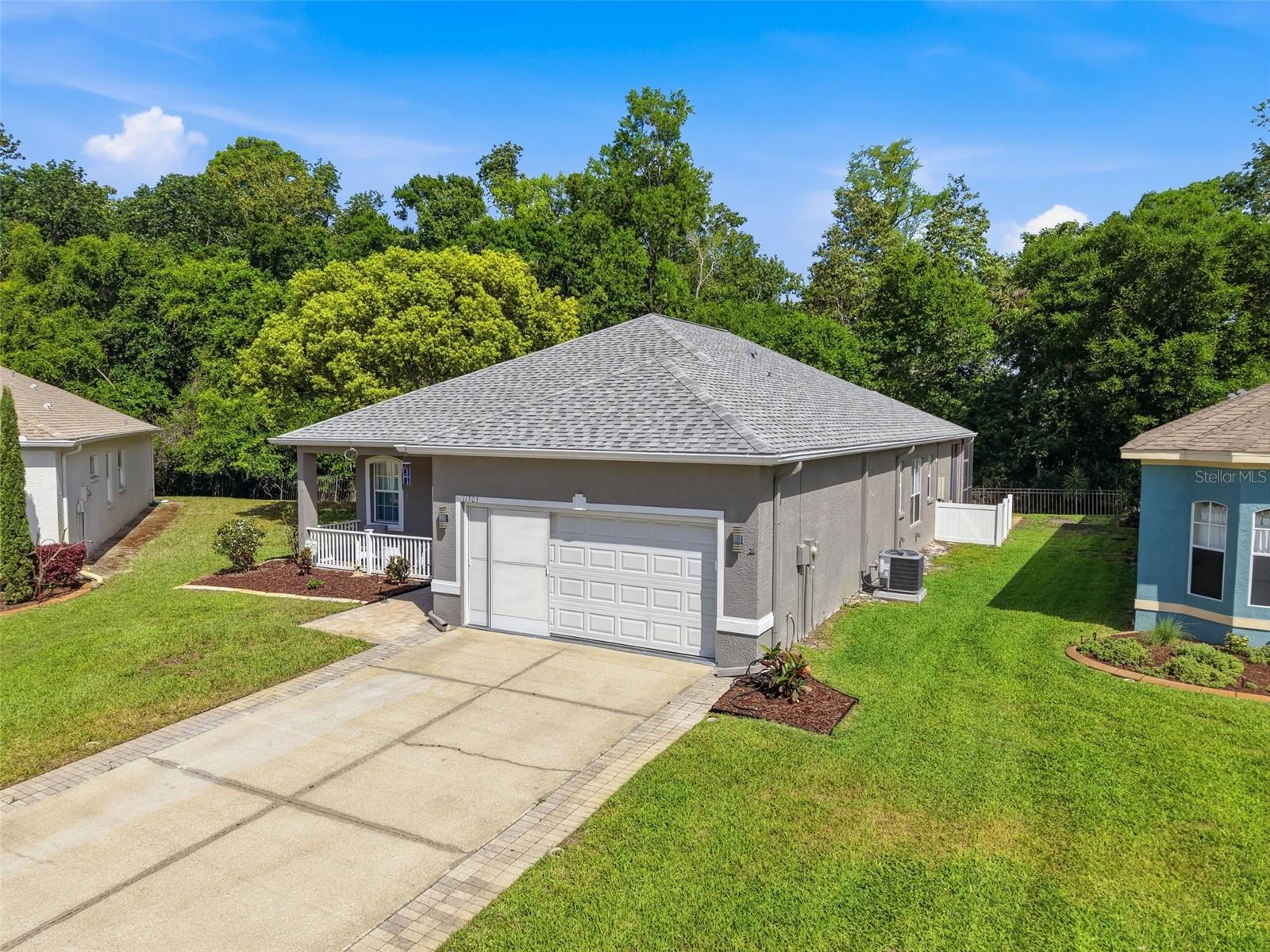 Image 72 of 95 For 11303 Clear Oak Circle