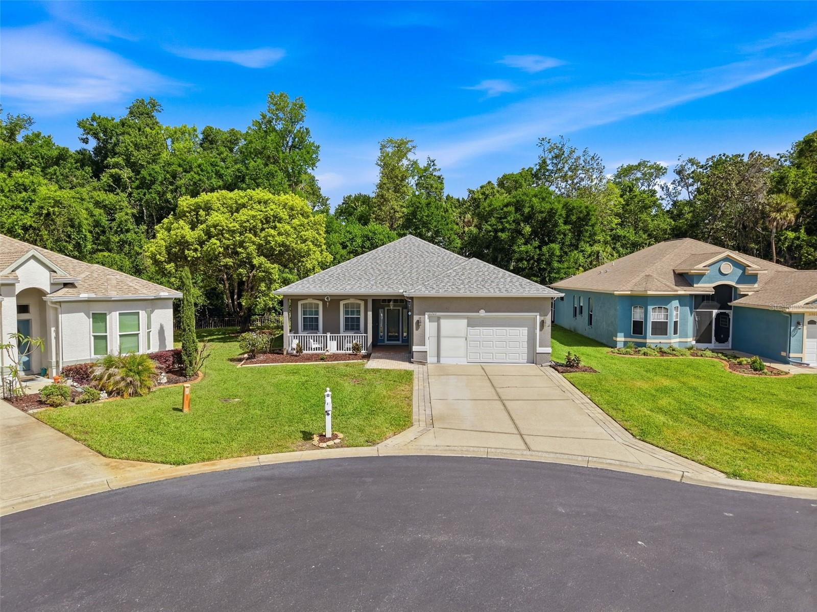 Image 76 of 95 For 11303 Clear Oak Circle