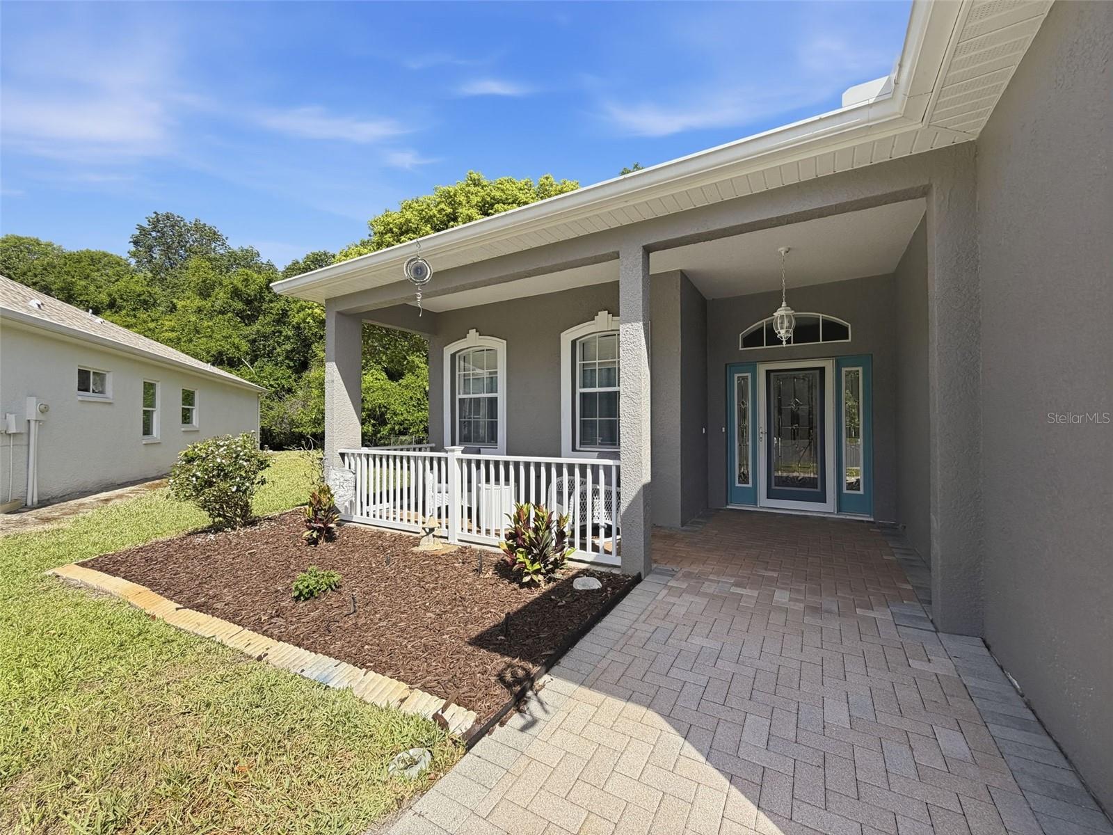 Image 9 of 95 For 11303 Clear Oak Circle