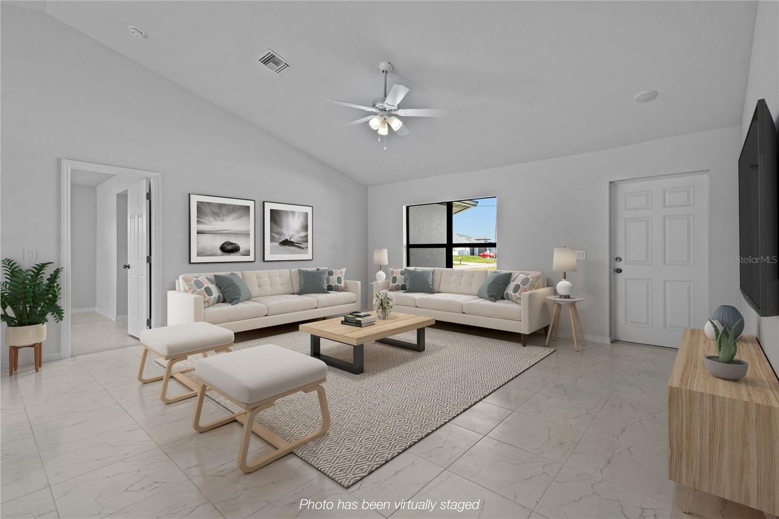 Image 4 of 27 For 710 2nd Lane