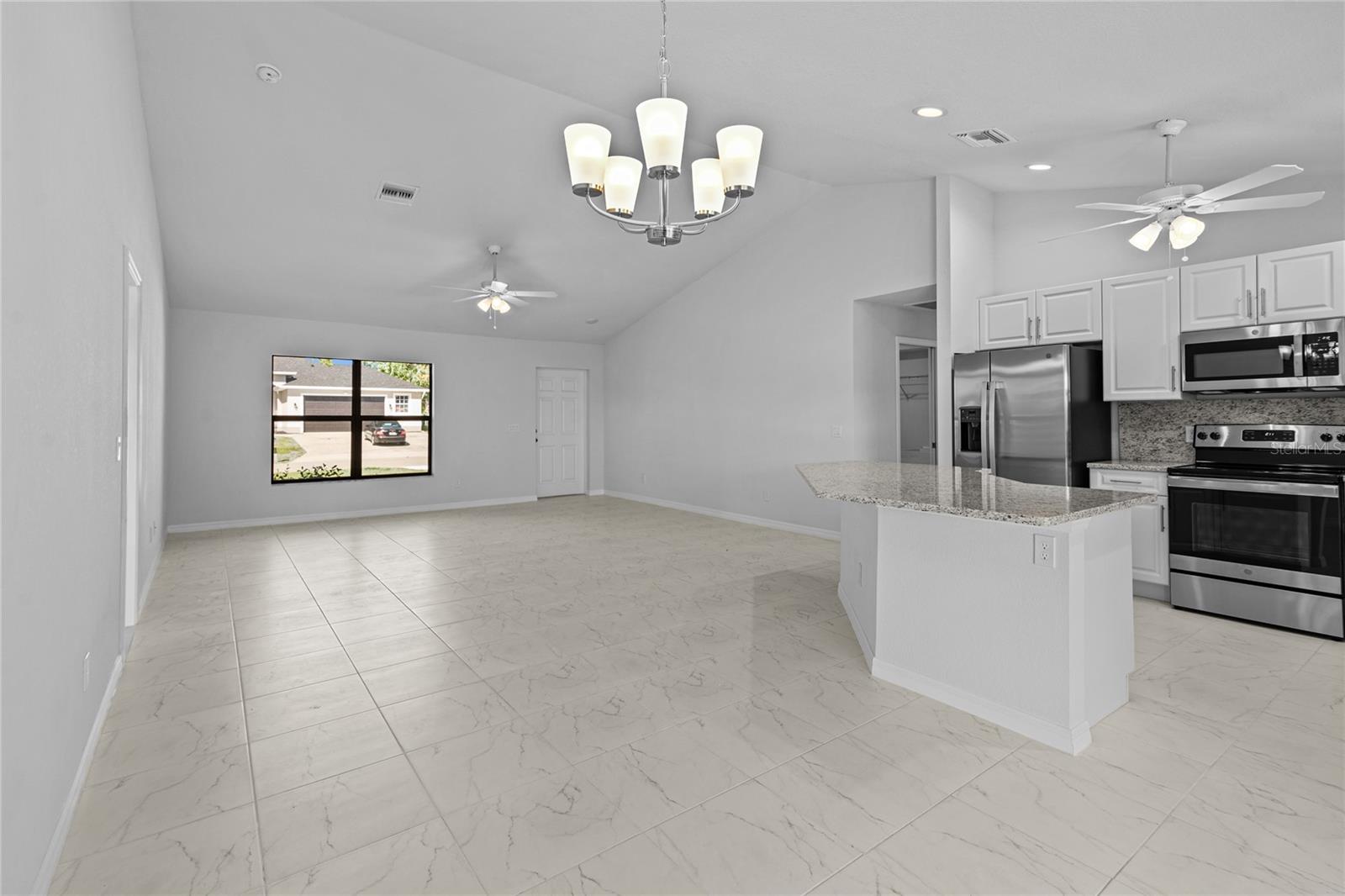 Image 7 of 27 For 710 2nd Lane