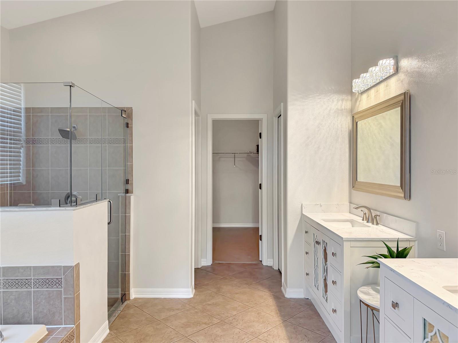 Image 19 of 34 For 6817 Cromwell Garden Dr