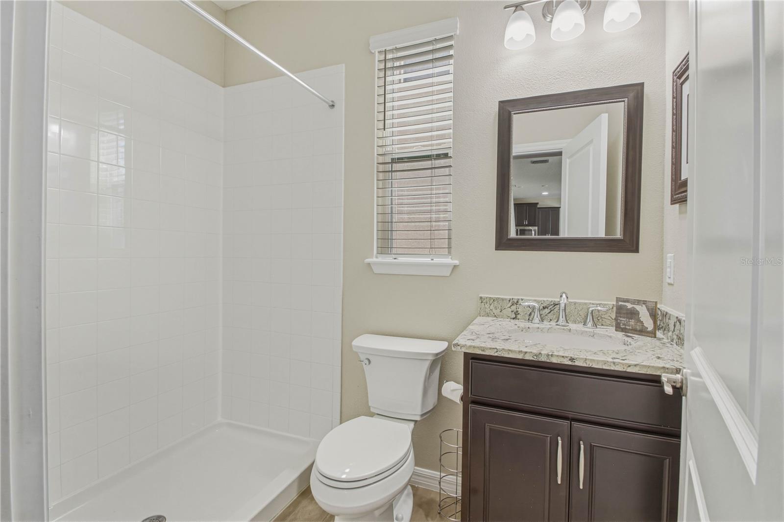 Image 11 of 32 For 8415 Praise Drive