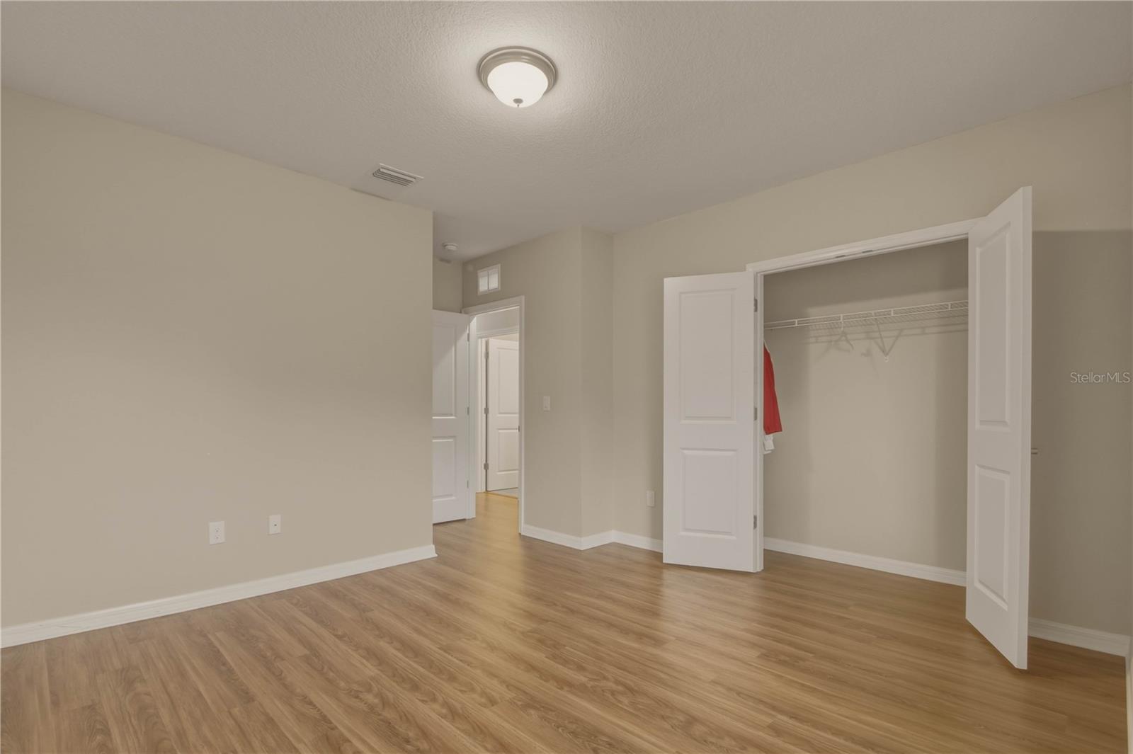 Image 24 of 32 For 8415 Praise Drive