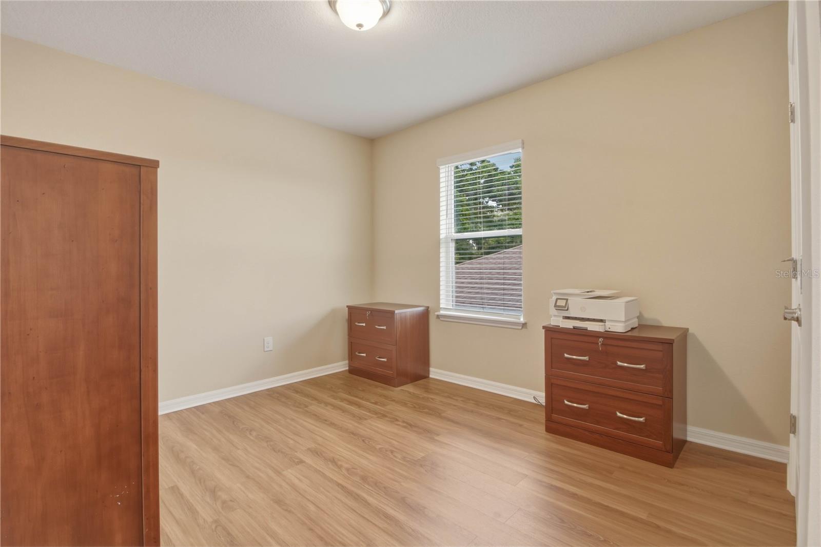 Image 27 of 32 For 8415 Praise Drive