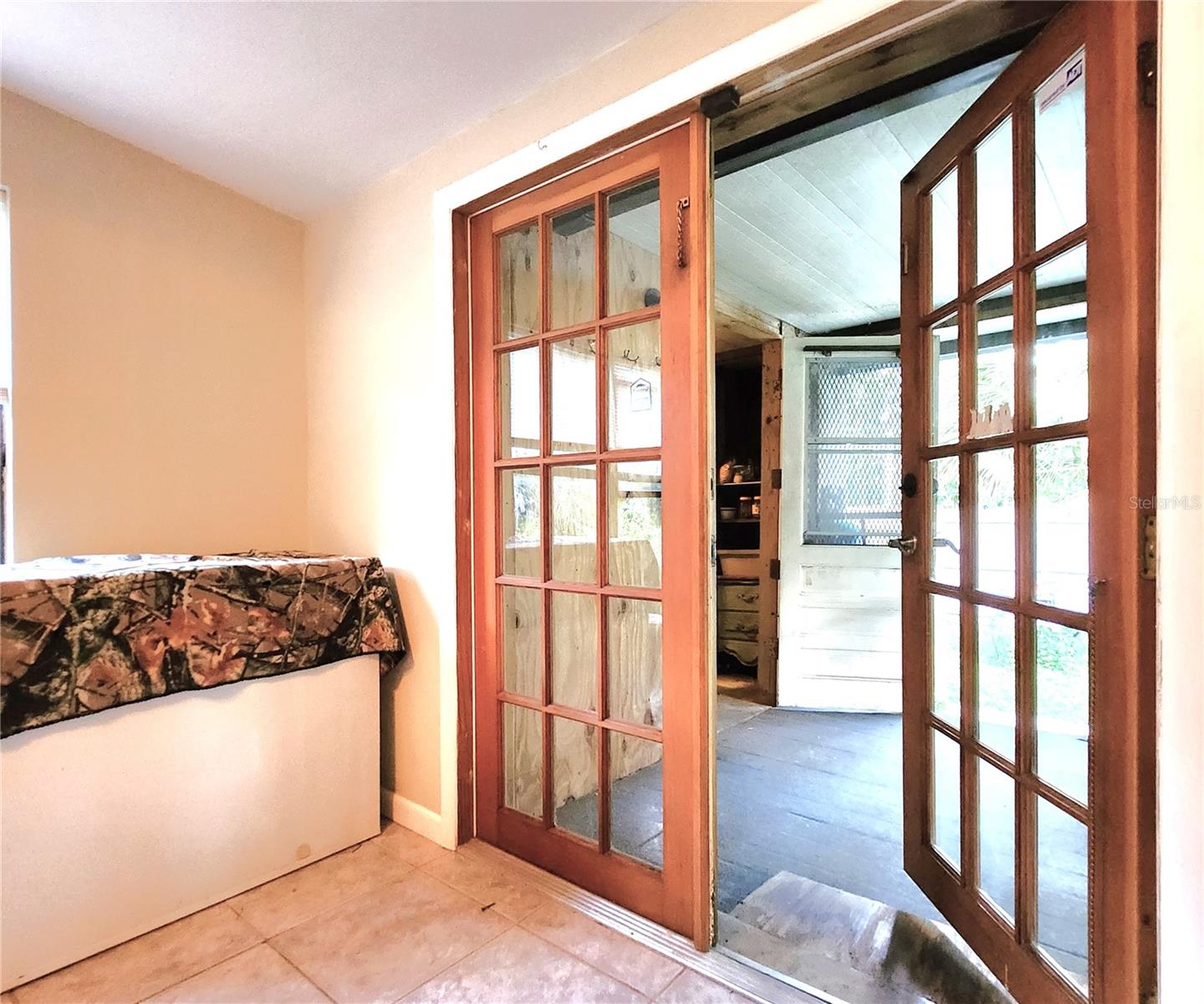 Image 18 of 30 For 7805 12th Street