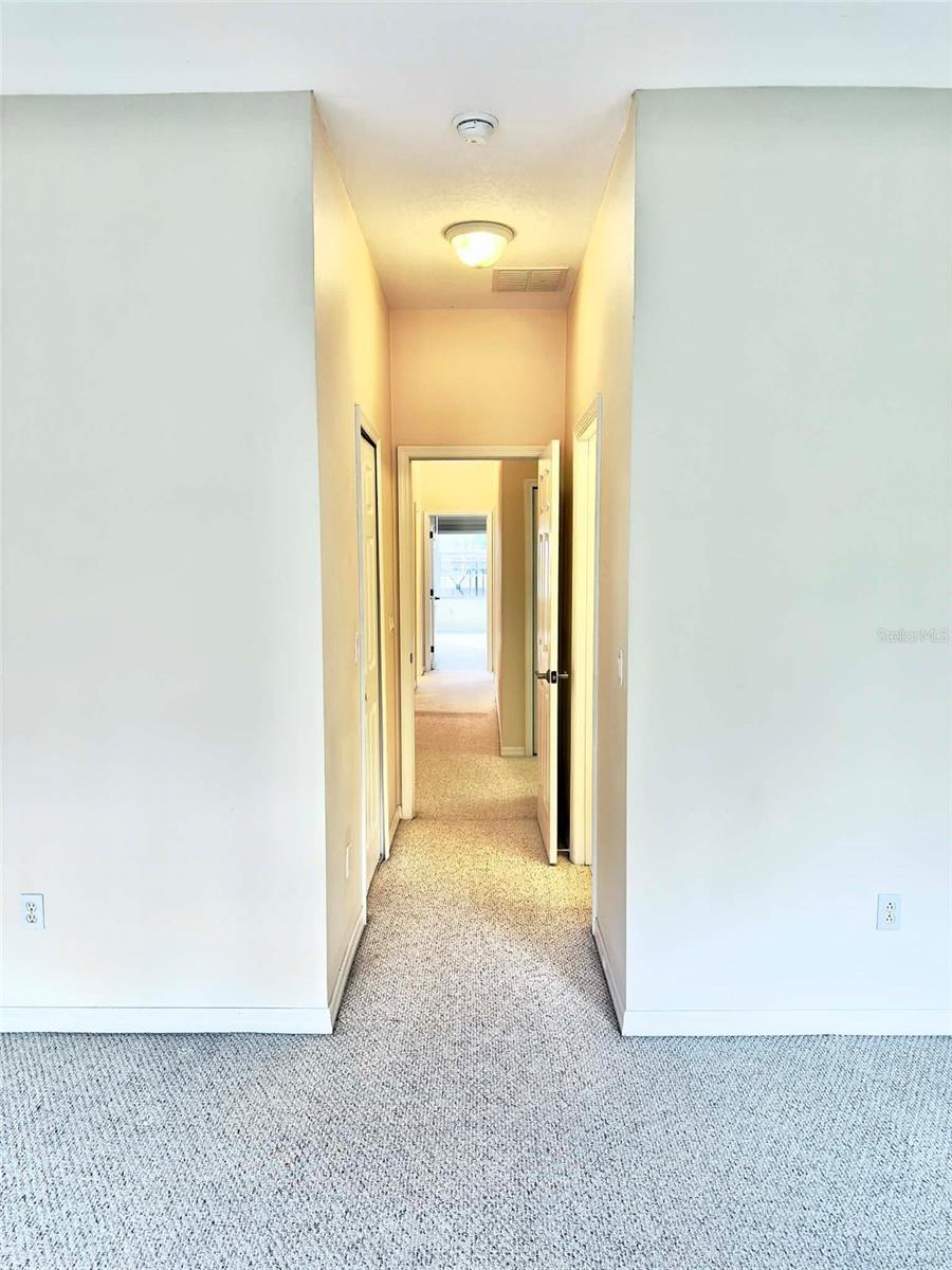 Image 26 of 34 For 2122 Park Crescent Drive