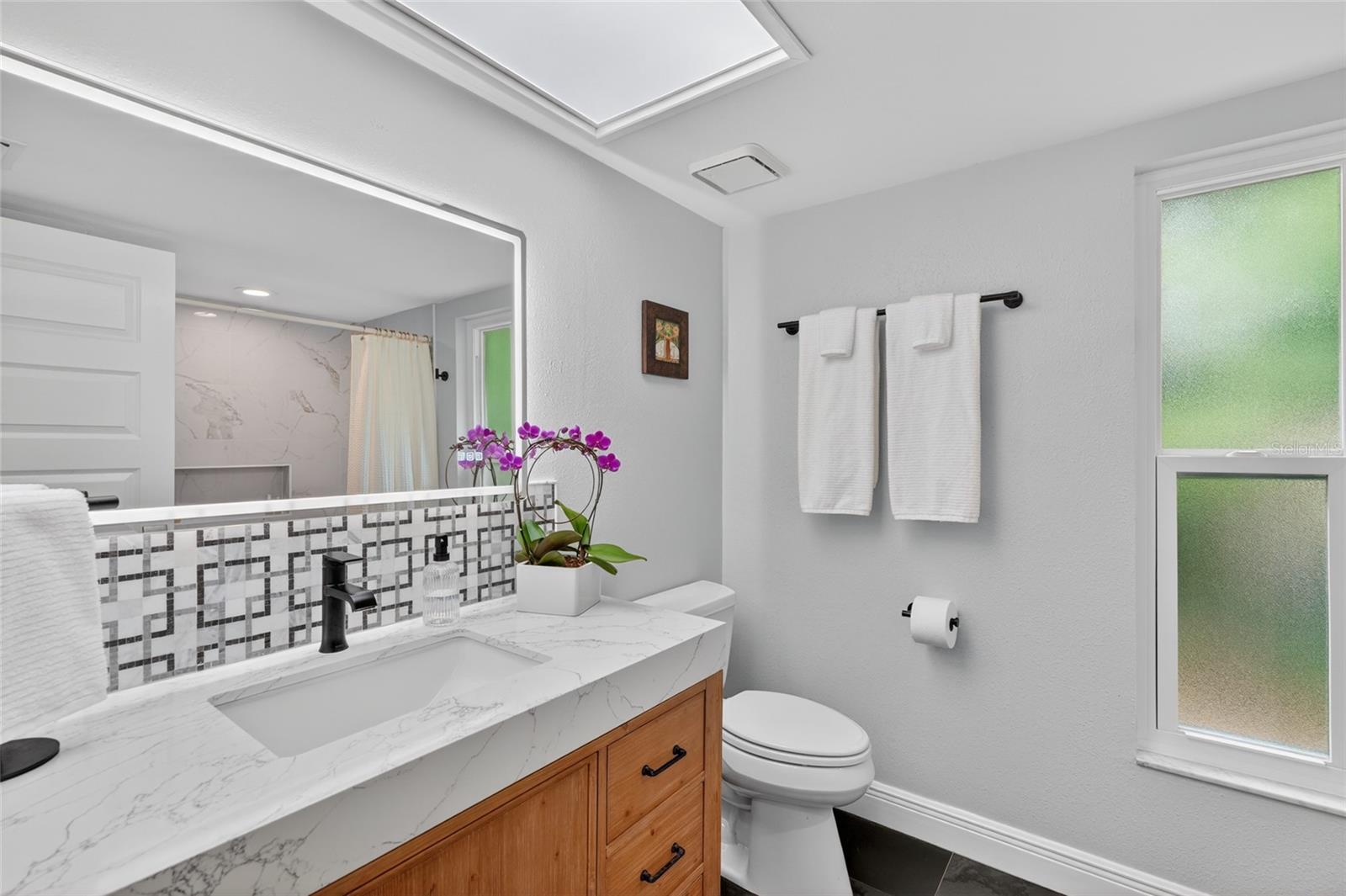 Image 15 of 63 For 14013 Shady Shores Drive