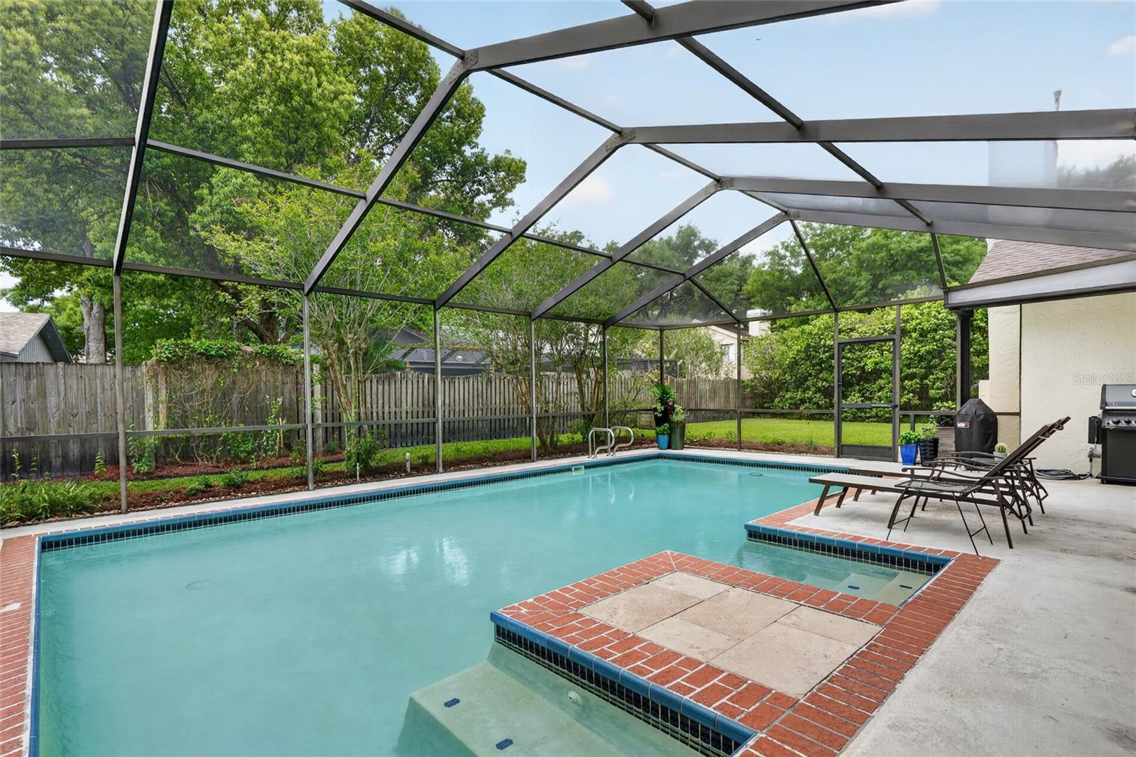 Image 37 of 63 For 14013 Shady Shores Drive