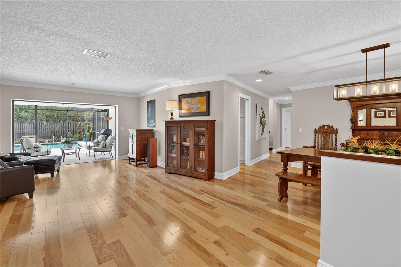 Image 4 of 63 For 14013 Shady Shores Drive