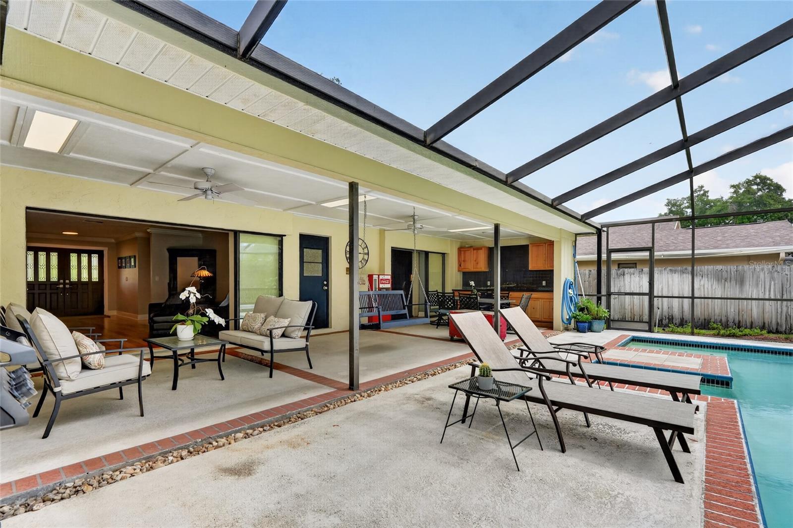 Image 40 of 63 For 14013 Shady Shores Drive