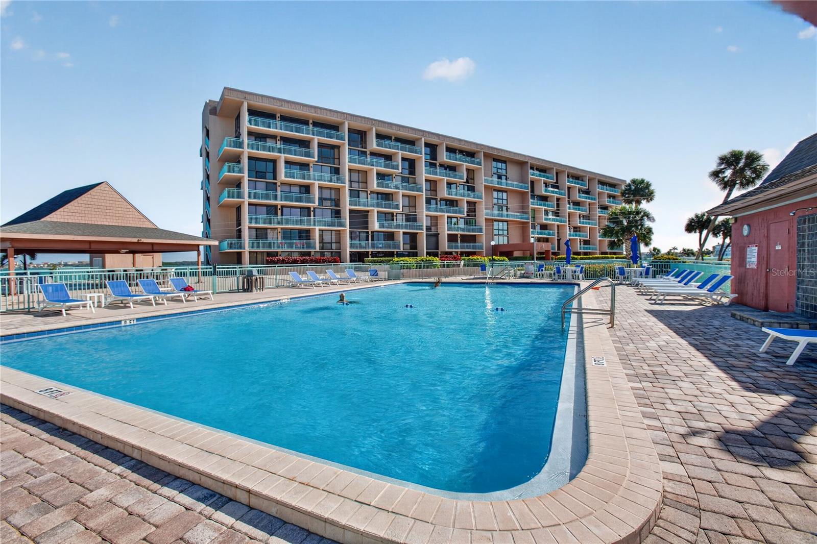 Image 16 of 22 For 1 Key Capri  103e