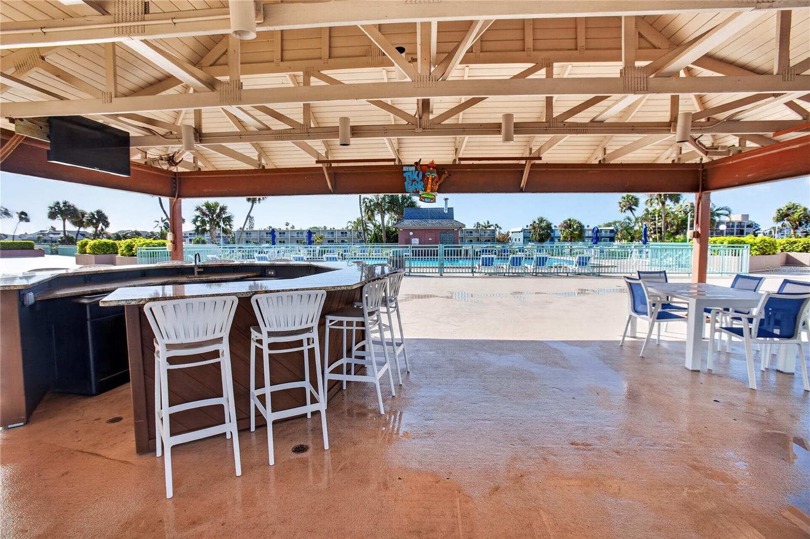 Image 17 of 22 For 1 Key Capri  103e