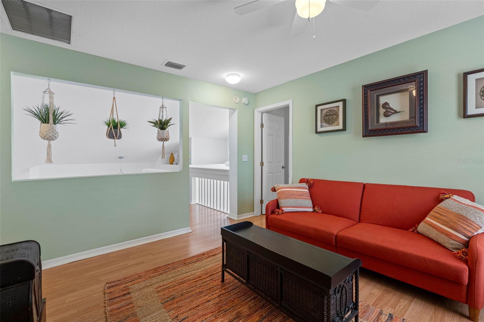 Listing photo id 22 for 17648 Nathans Drive