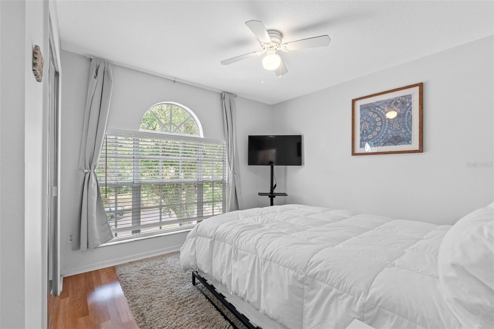 Listing photo id 23 for 17648 Nathans Drive