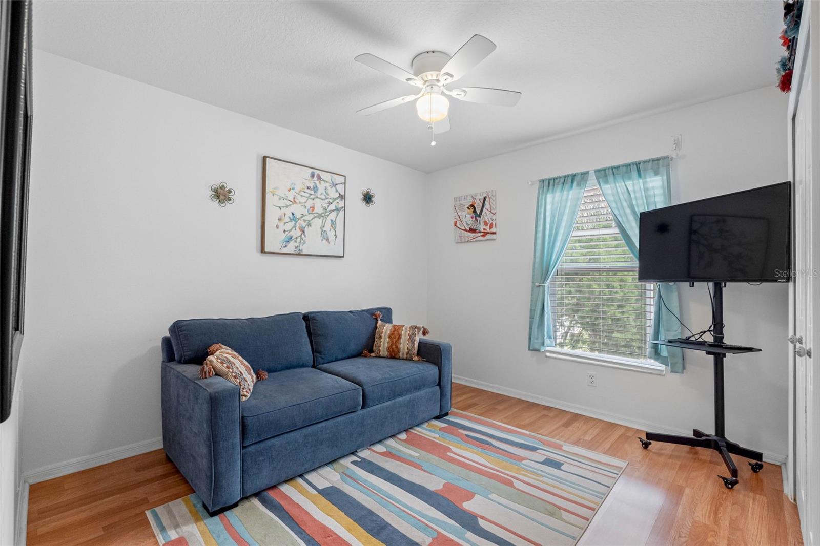 Listing photo id 25 for 17648 Nathans Drive