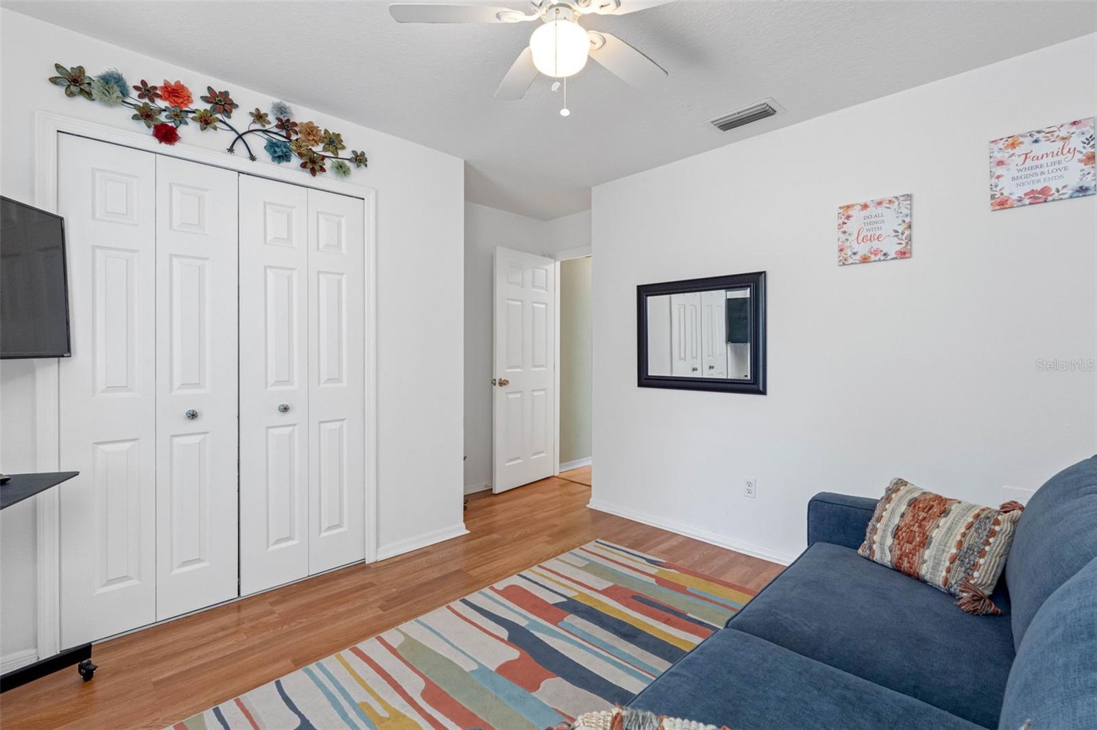 Listing photo id 26 for 17648 Nathans Drive