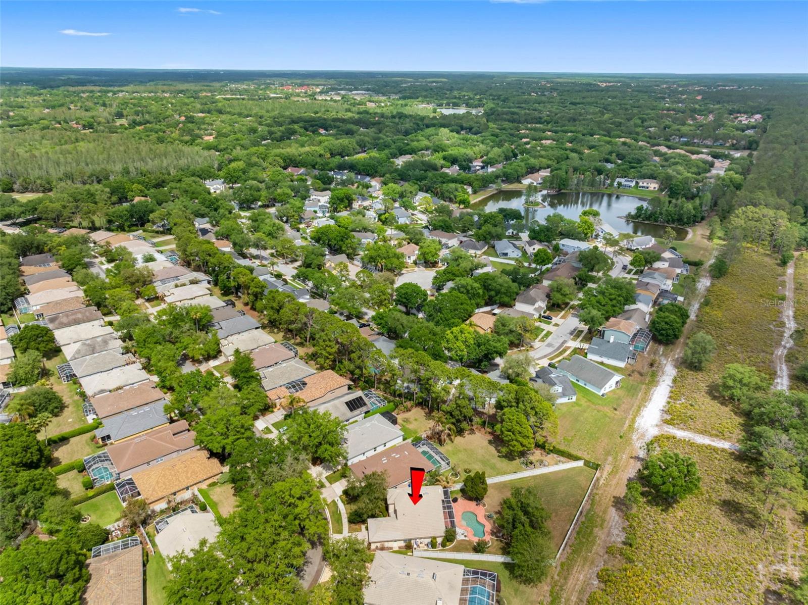 Listing photo id 31 for 17648 Nathans Drive