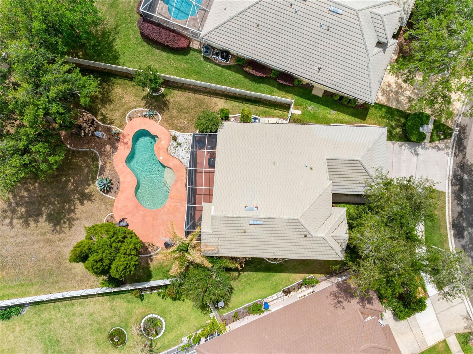 Listing photo id 37 for 17648 Nathans Drive