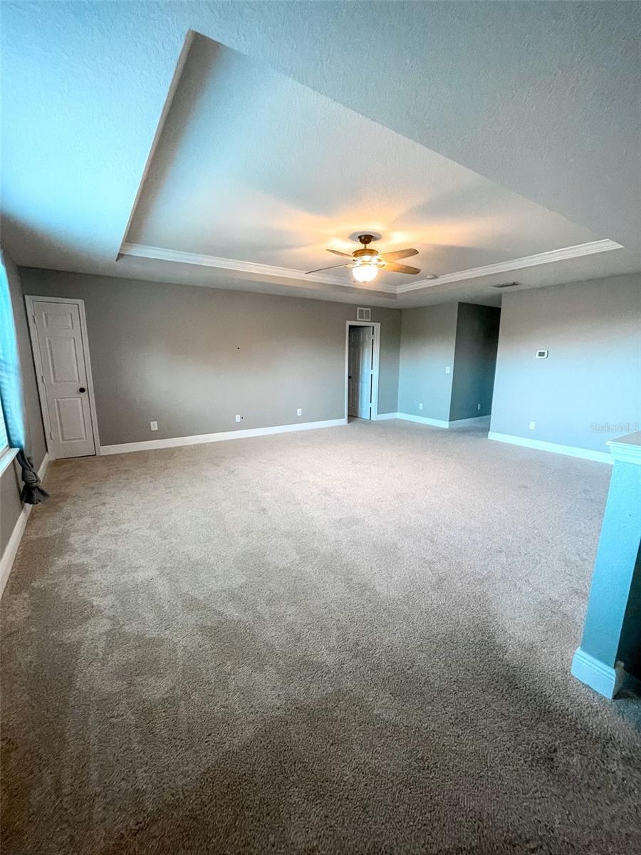 Image 12 of 25 For 11019 55th Court E