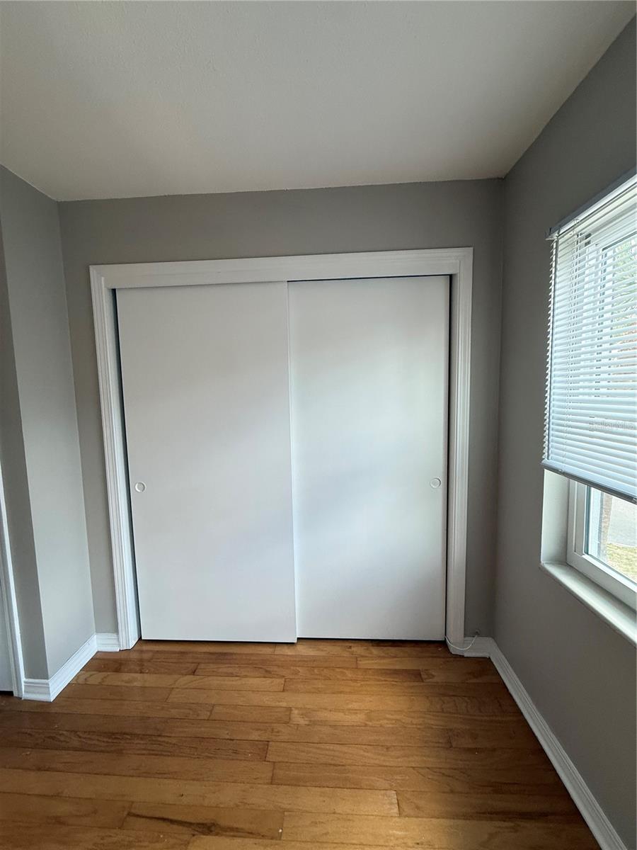 Image 26 of 33 For 6919 Place De La Paix 6919