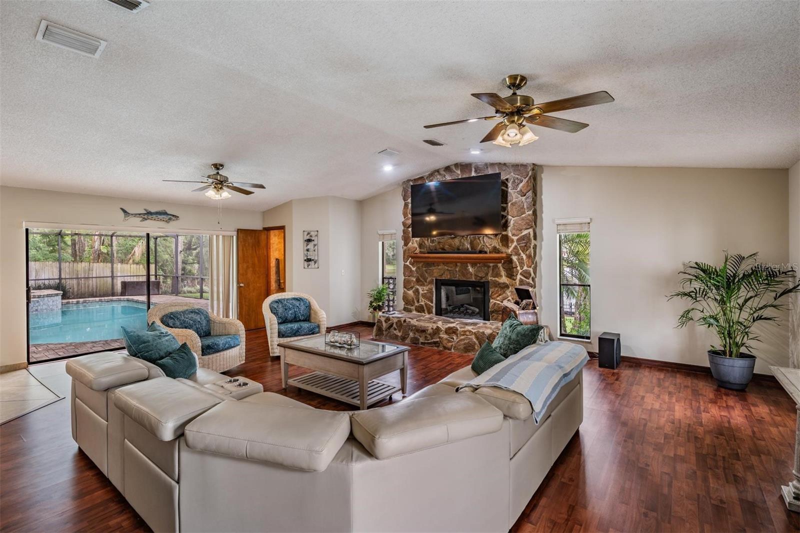 Image 17 of 50 For 3428 Valley Ranch Drive