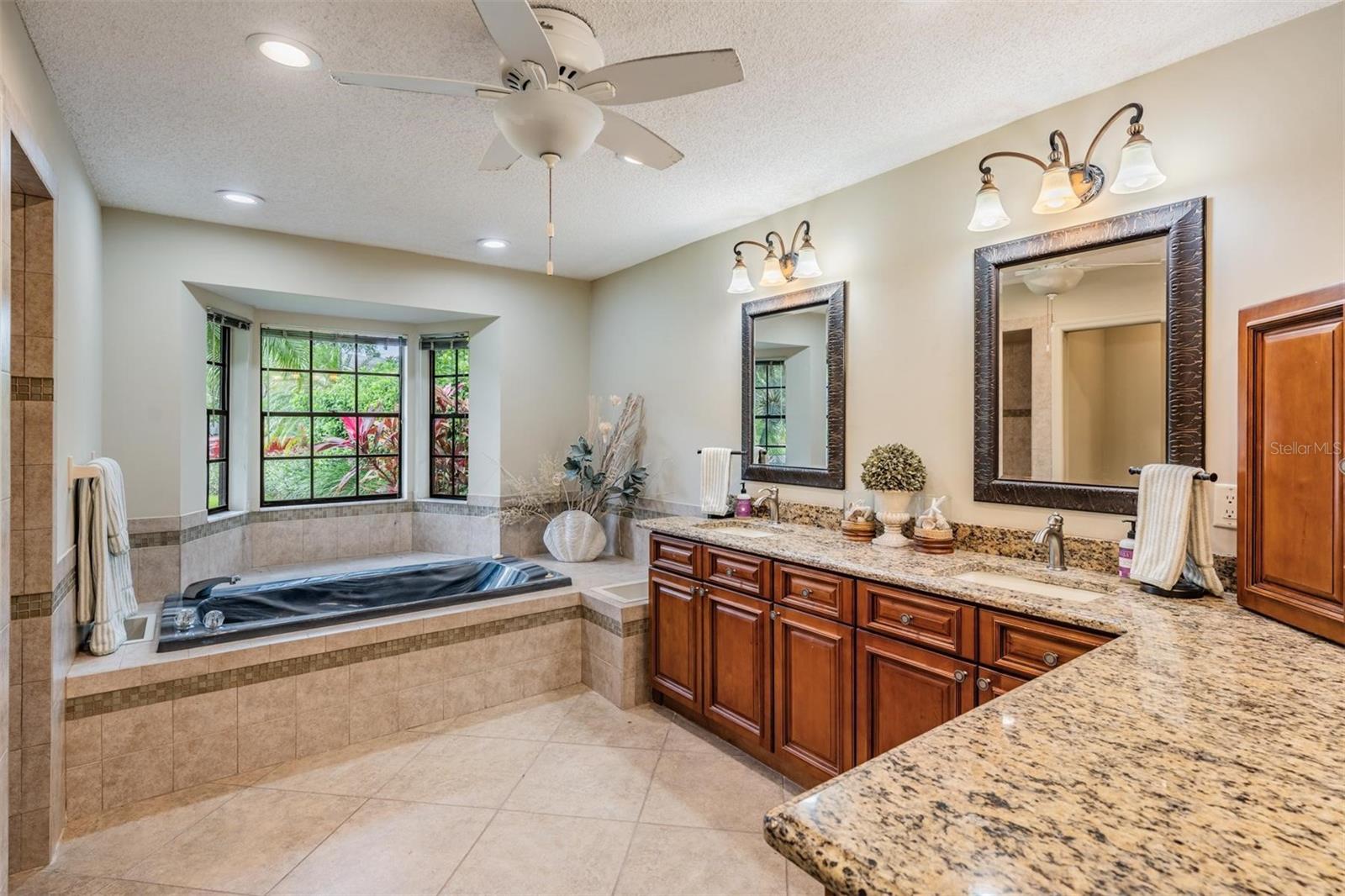 Image 22 of 50 For 3428 Valley Ranch Drive