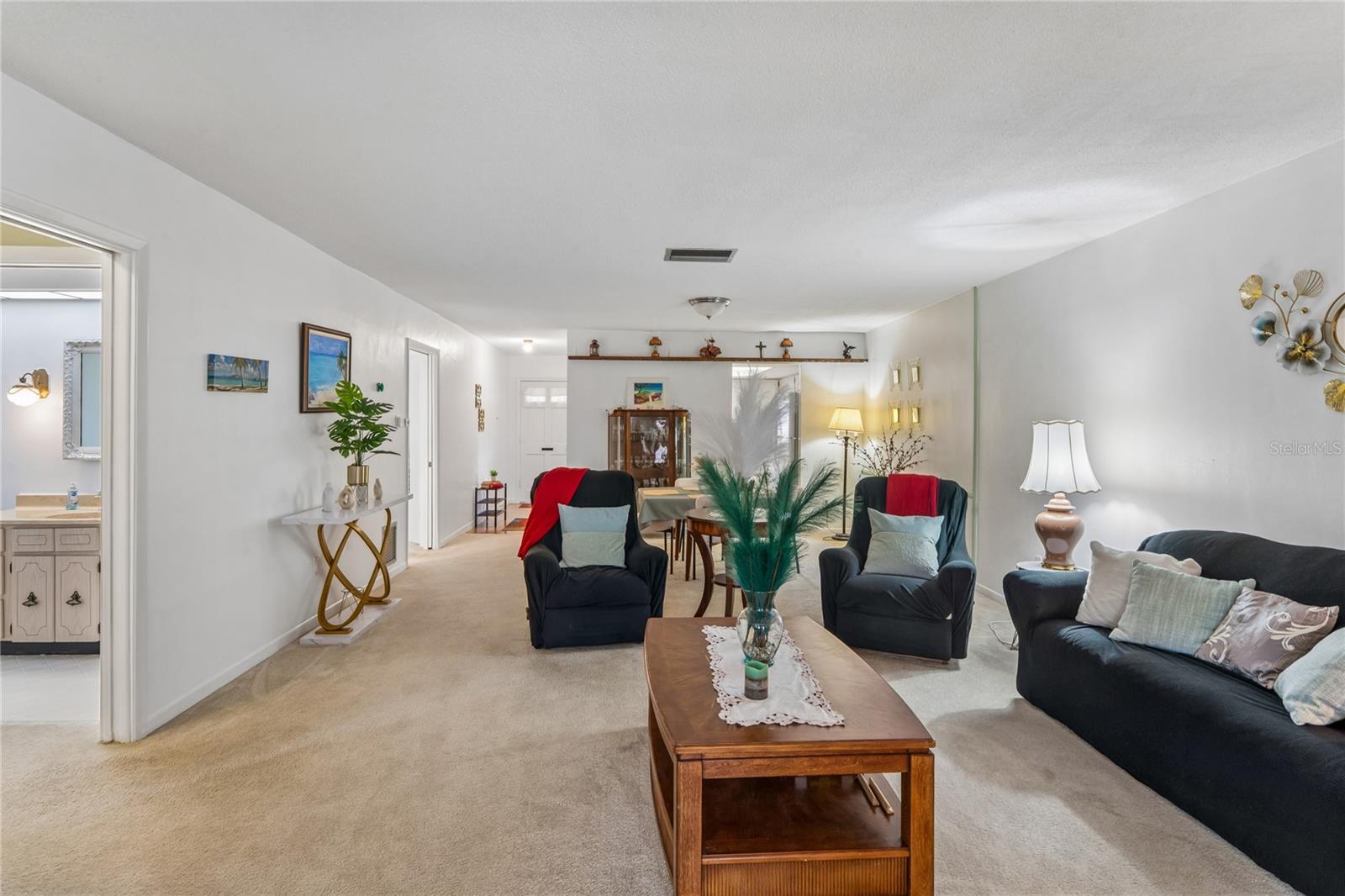 Image 12 of 29 For 1611 Lake Avenue 1