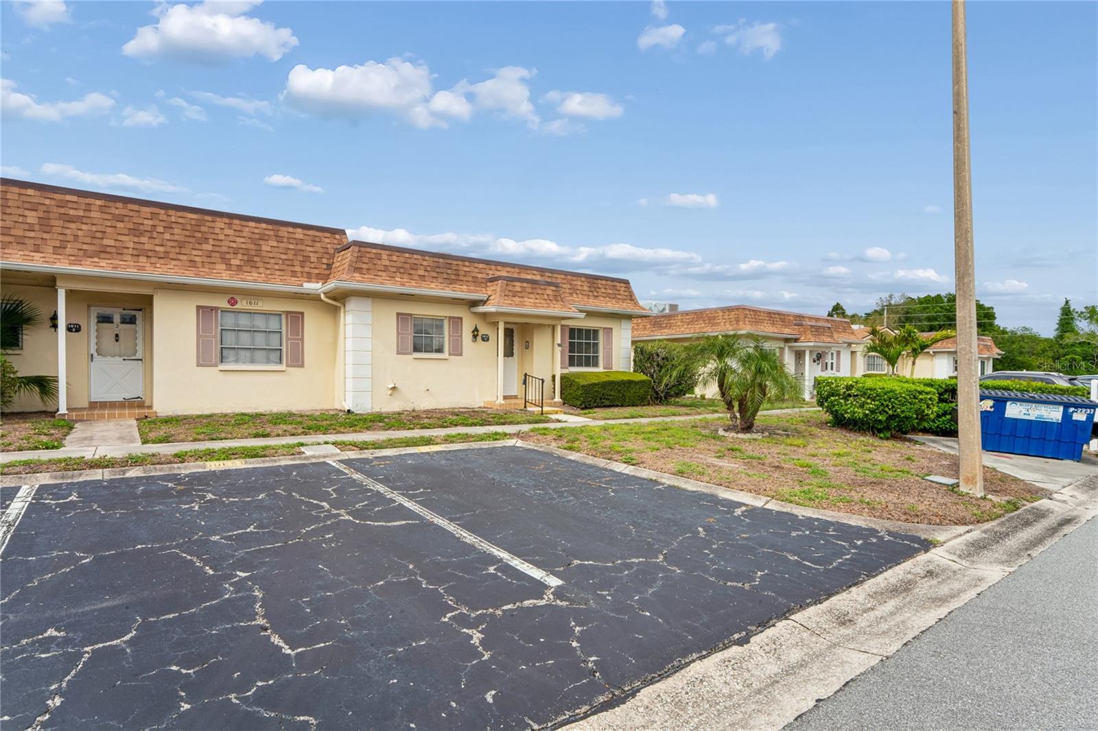 Image 27 of 29 For 1611 Lake Avenue 1