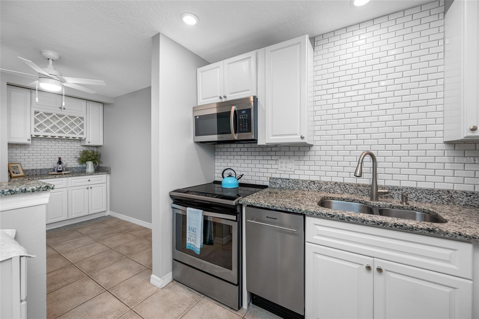 Image 2 of 31 For 3295 Fox Chase  105