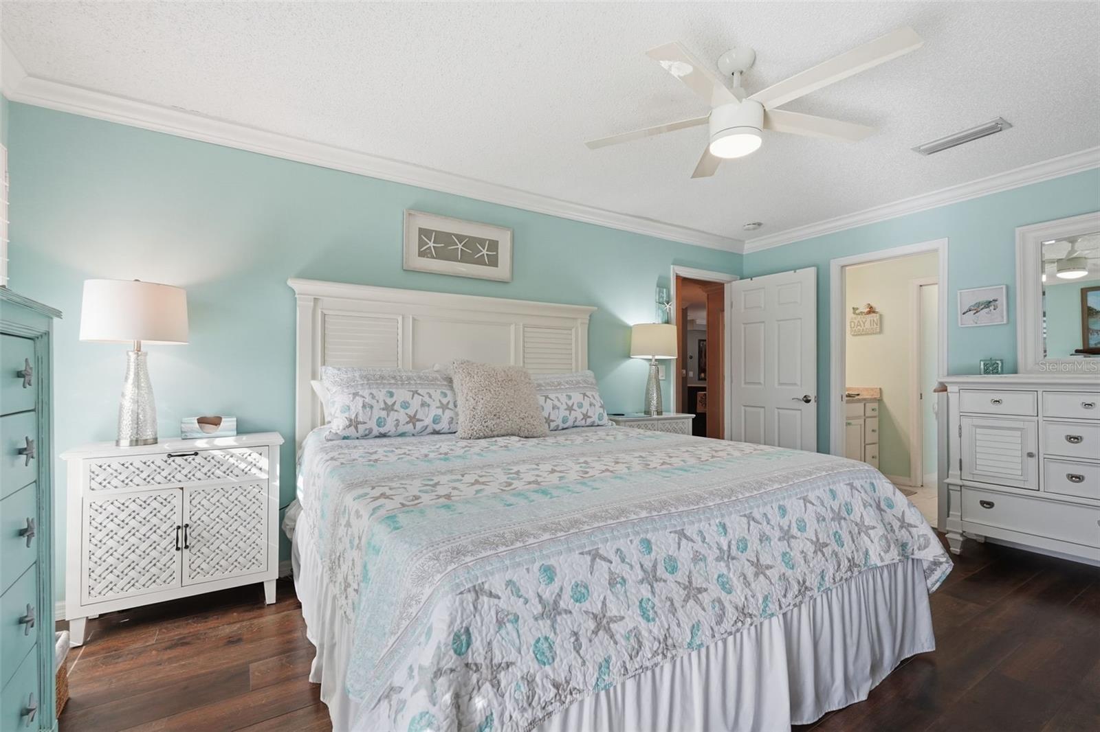 Image 34 of 54 For 212 Cedarwood Circle 212