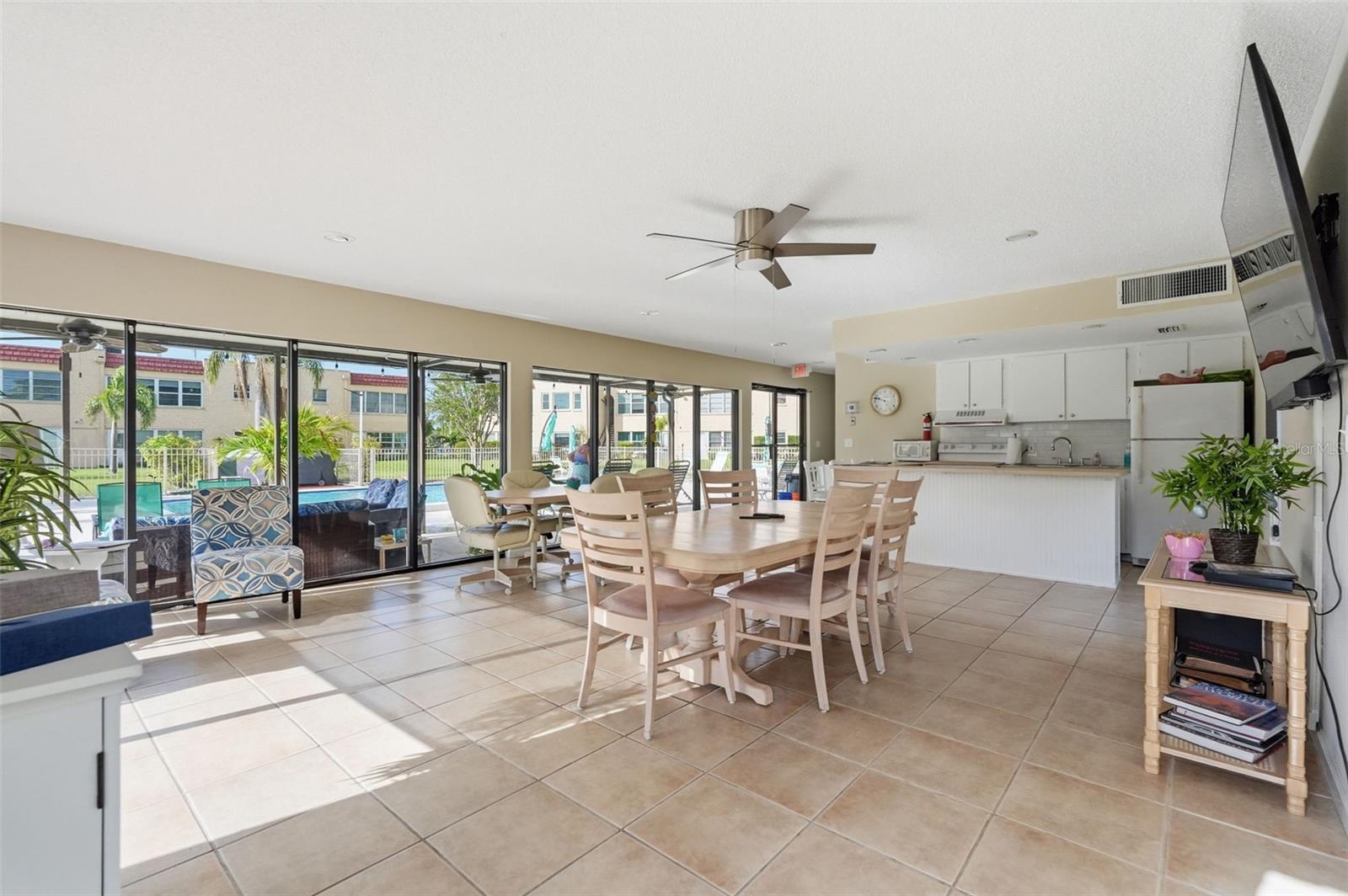 Image 46 of 54 For 212 Cedarwood Circle 212