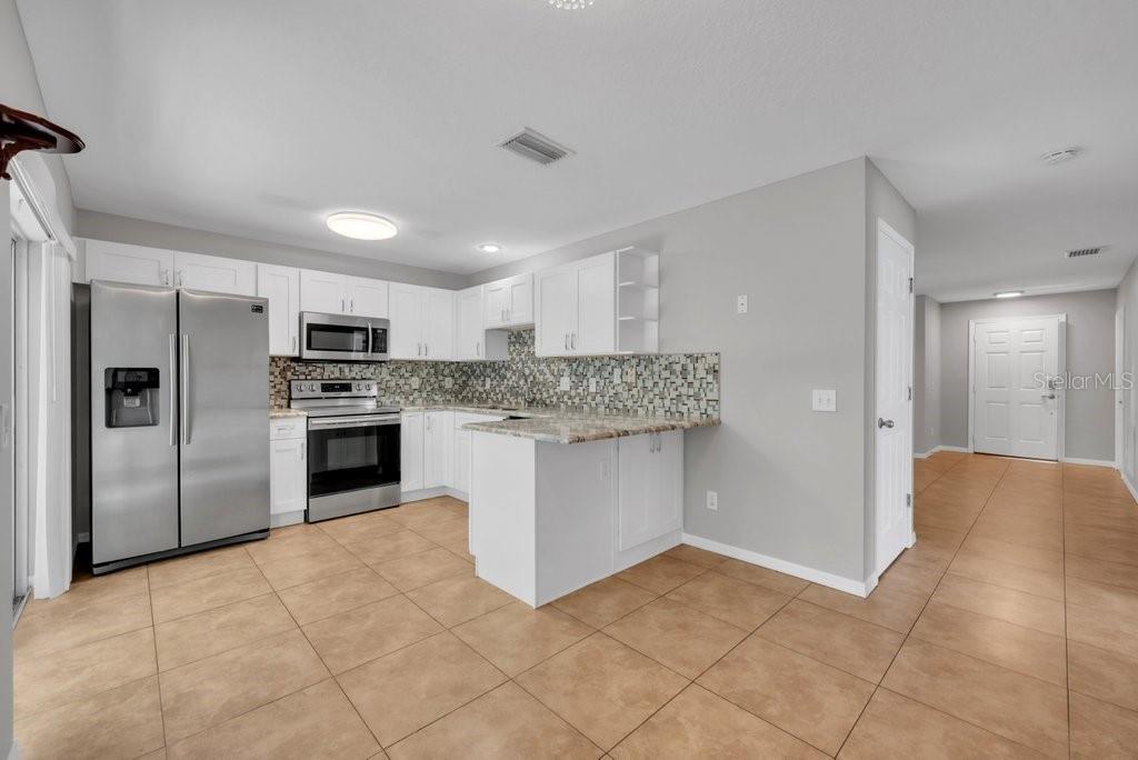 Image 10 of 26 For 4729 White Bay Circle