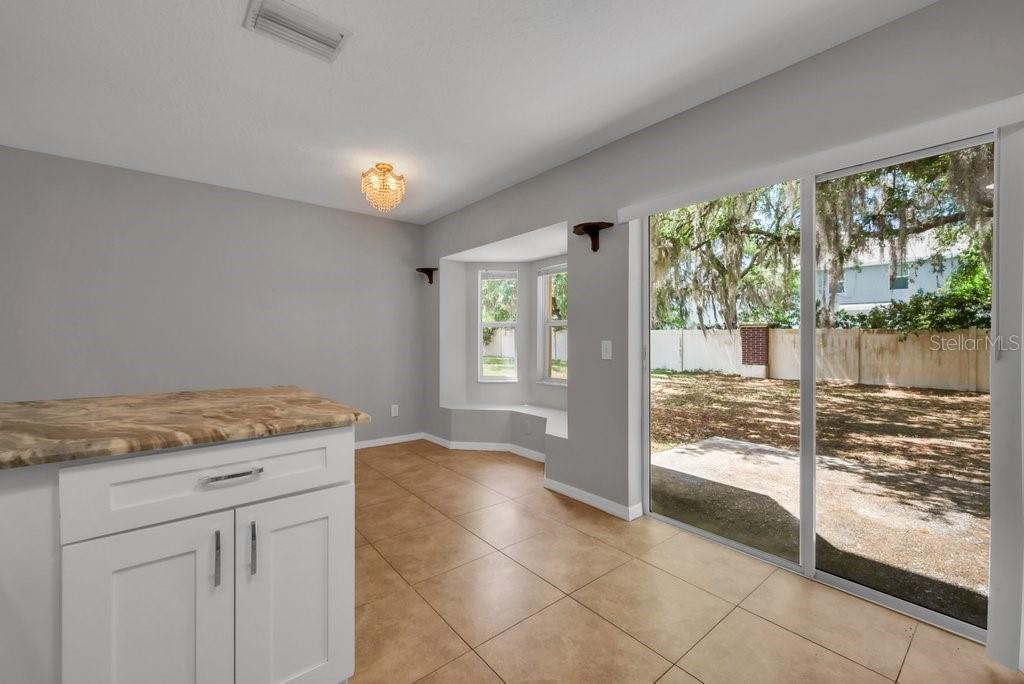 Image 13 of 26 For 4729 White Bay Circle