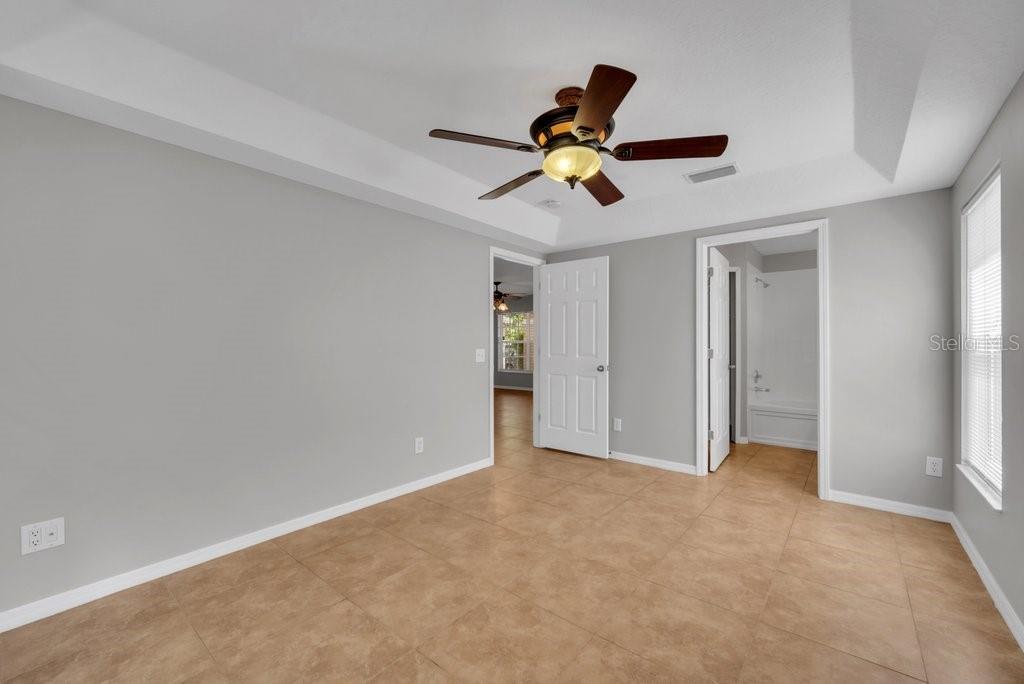 Image 15 of 26 For 4729 White Bay Circle