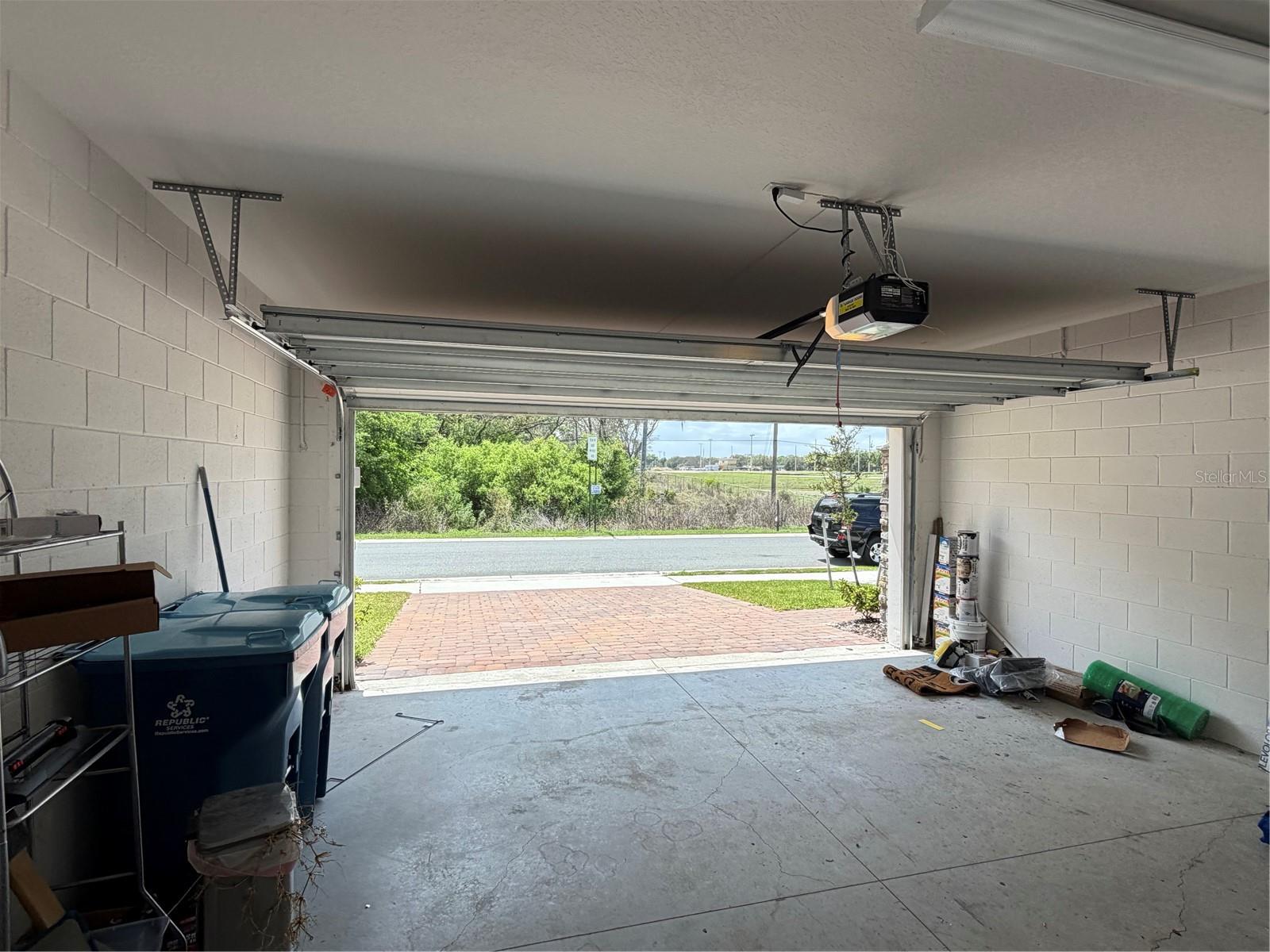 Image 10 of 35 For 406 North Boulevard E