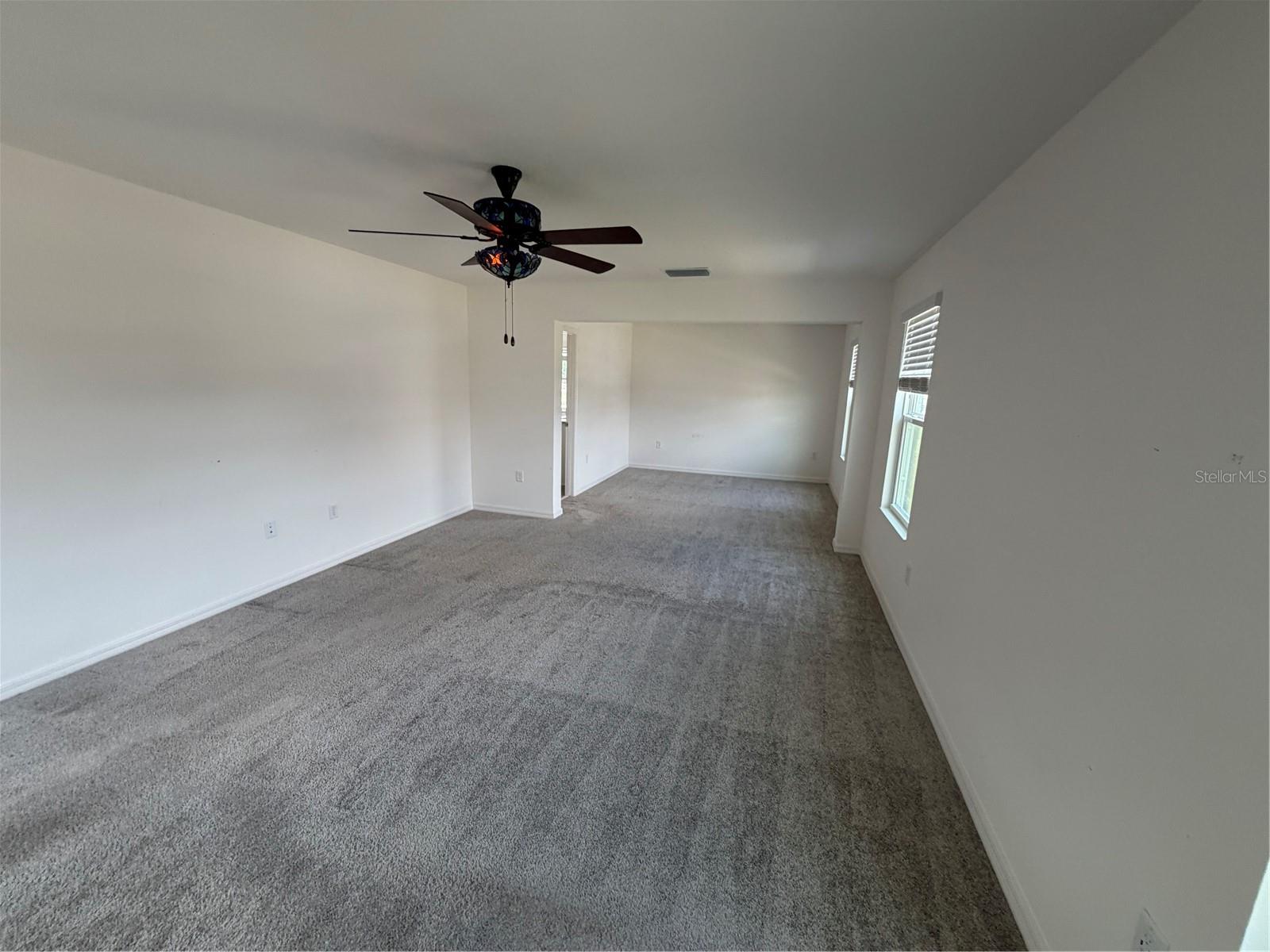 Image 22 of 35 For 406 North Boulevard E